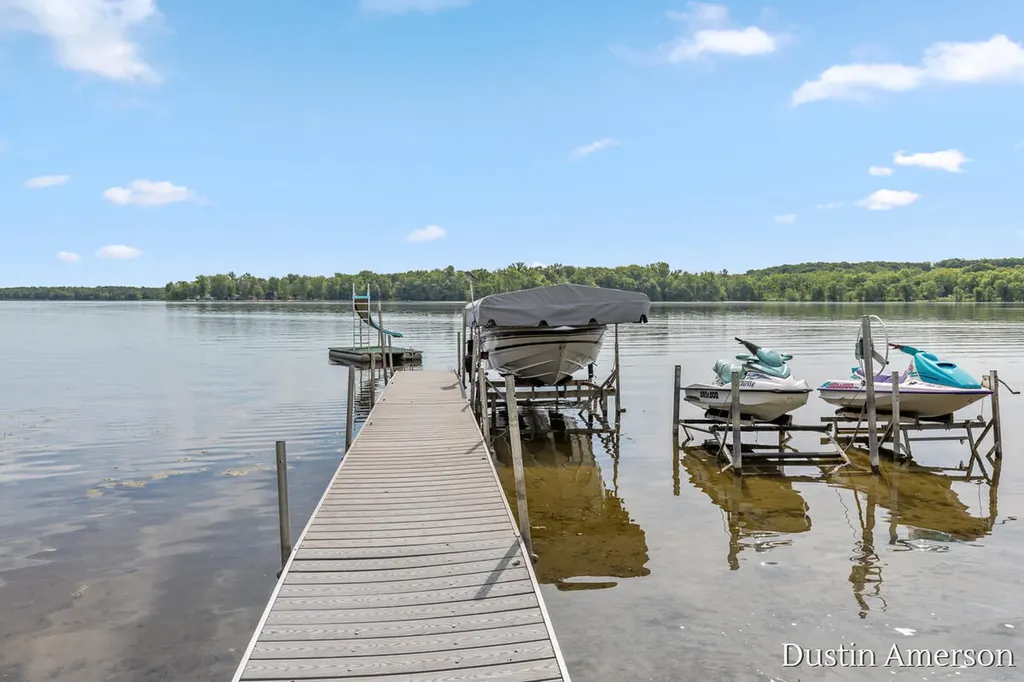 72 Sundago Park Street Hastings Charter Township MI 49058