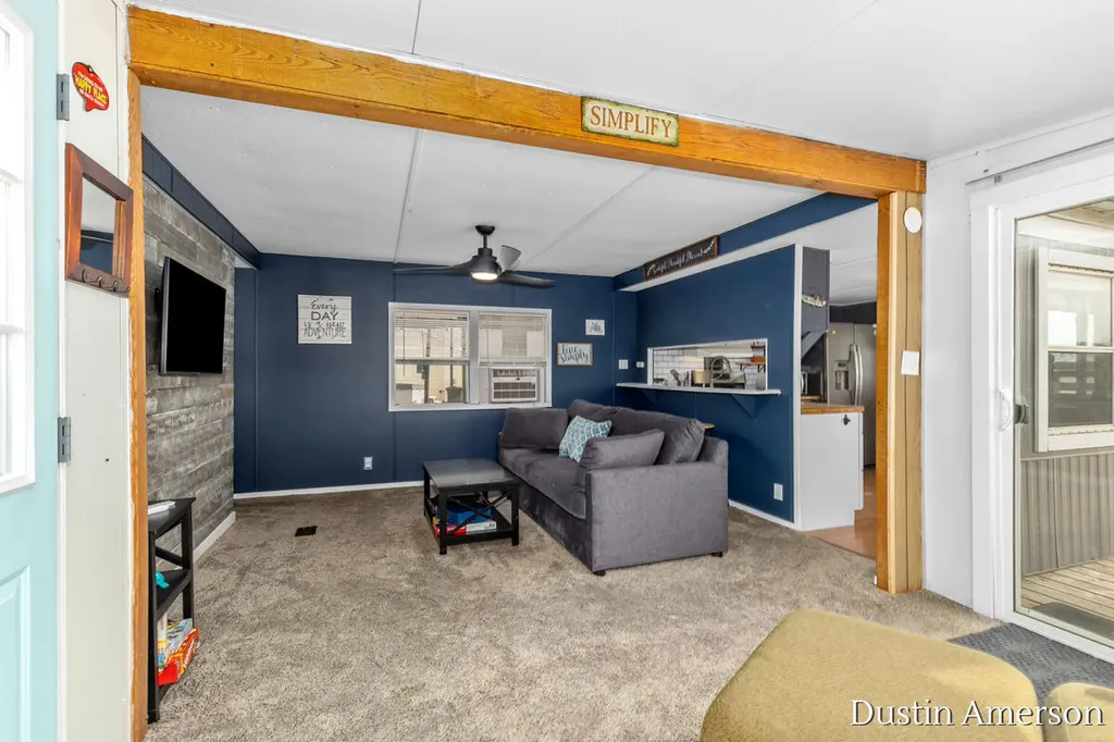 72 Sundago Park Street Hastings Charter Township MI 49058