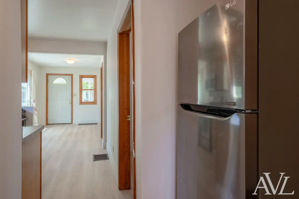 826 Lincoln Avenue NW Grand Rapids City MI 49504