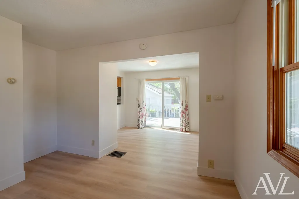 826 Lincoln Avenue NW Grand Rapids City MI 49504