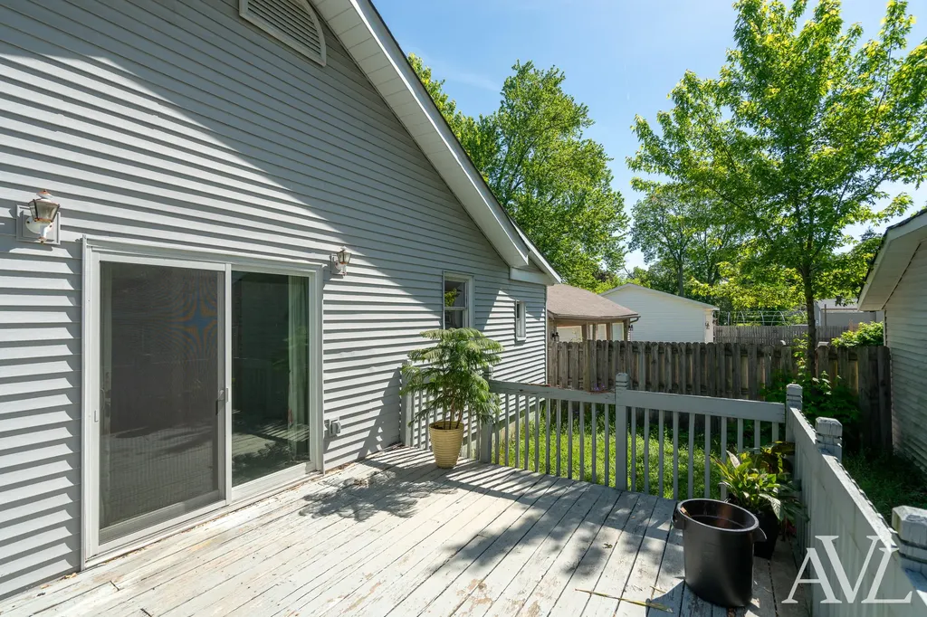 826 Lincoln Avenue NW Grand Rapids City MI 49504