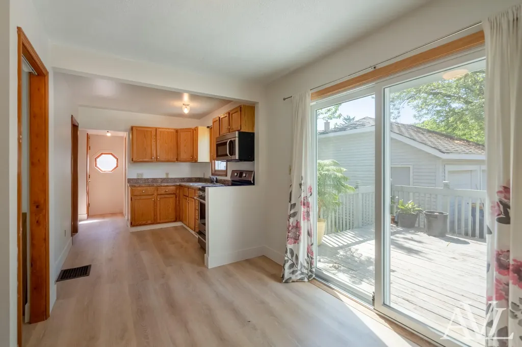 826 Lincoln Avenue NW Grand Rapids City MI 49504