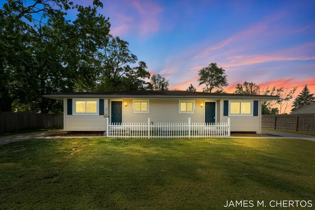 228 South Street Spring Lake Village MI 49456