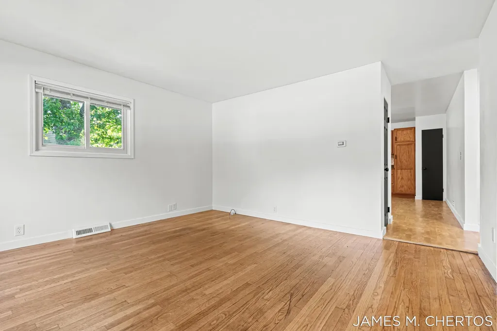 228 South Street Spring Lake Village MI 49456
