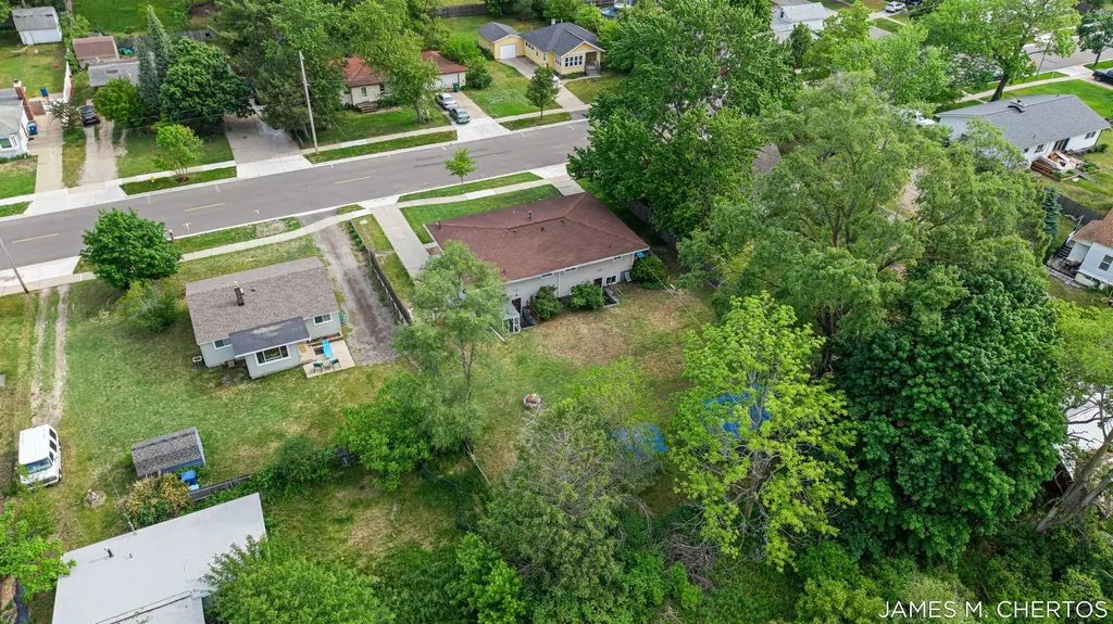 228 South Street Spring Lake Village MI 49456