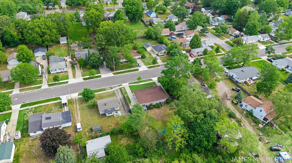228 South Street Spring Lake Village MI 49456