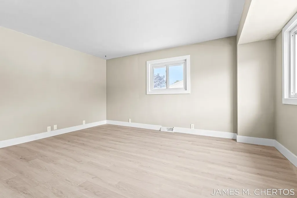 228 South Street Spring Lake Village MI 49456