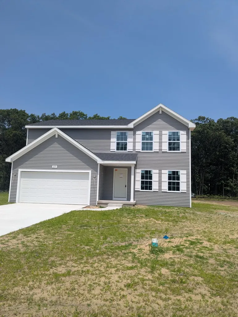 2070 Kristin Court Muskegon Charter Township MI 49442