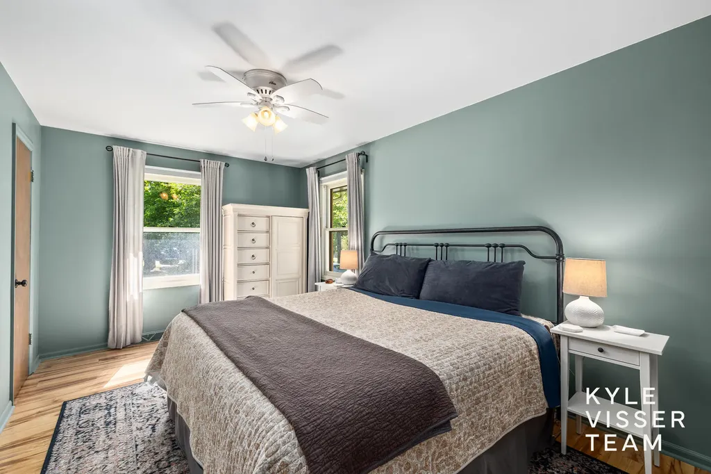 805 Rosewood Avenue SE East Grand Rapids City MI 49506