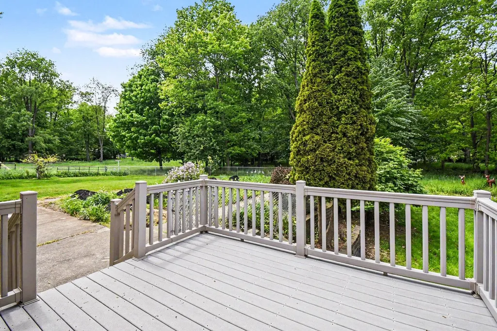 5269 Kenowa Avenue SW Georgetown Charter Township MI 49418