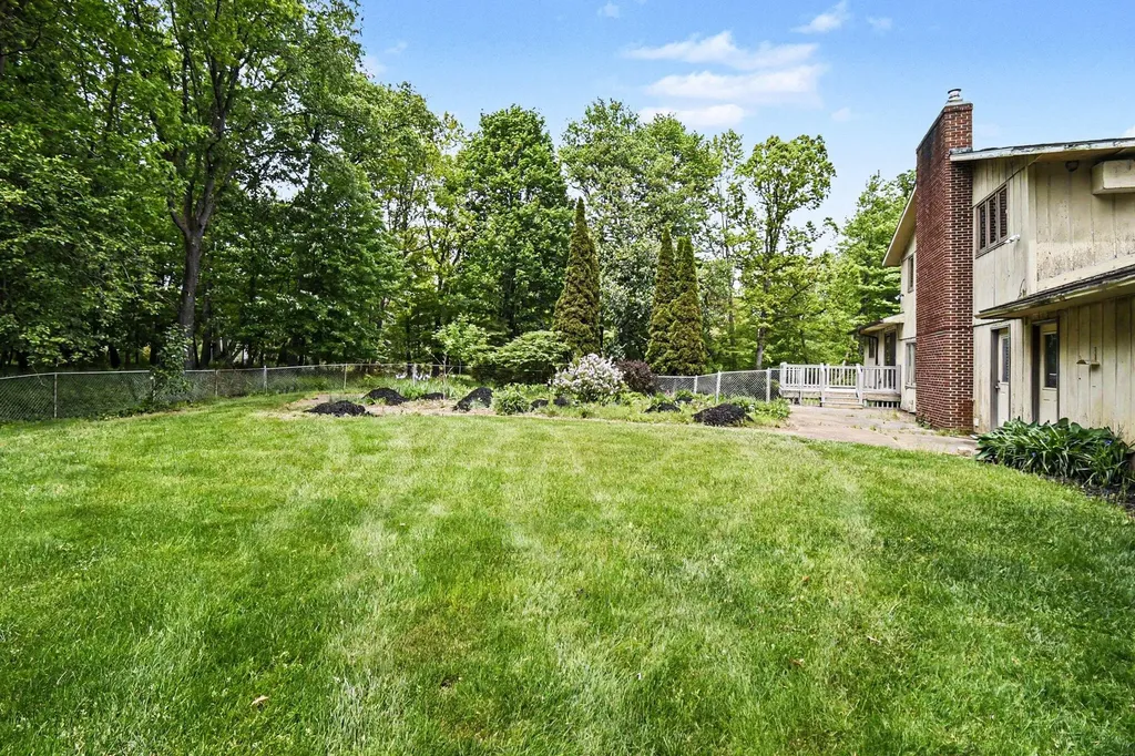 5269 Kenowa Avenue SW Georgetown Charter Township MI 49418