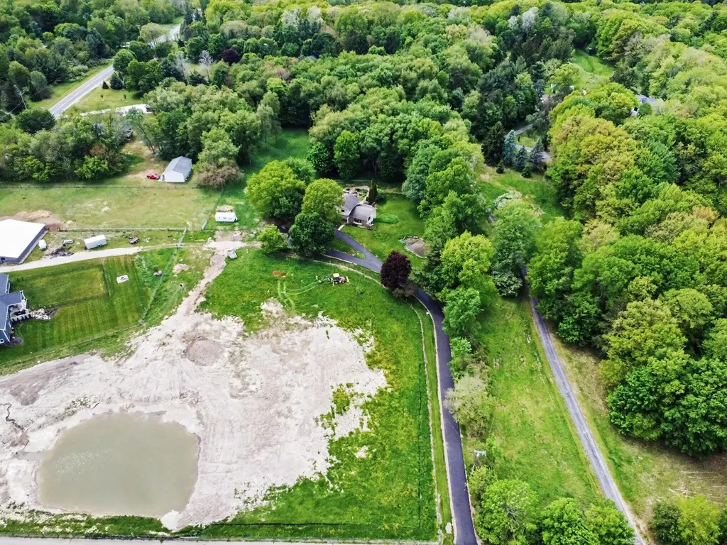 5269 Kenowa Avenue SW Georgetown Charter Township MI 49418