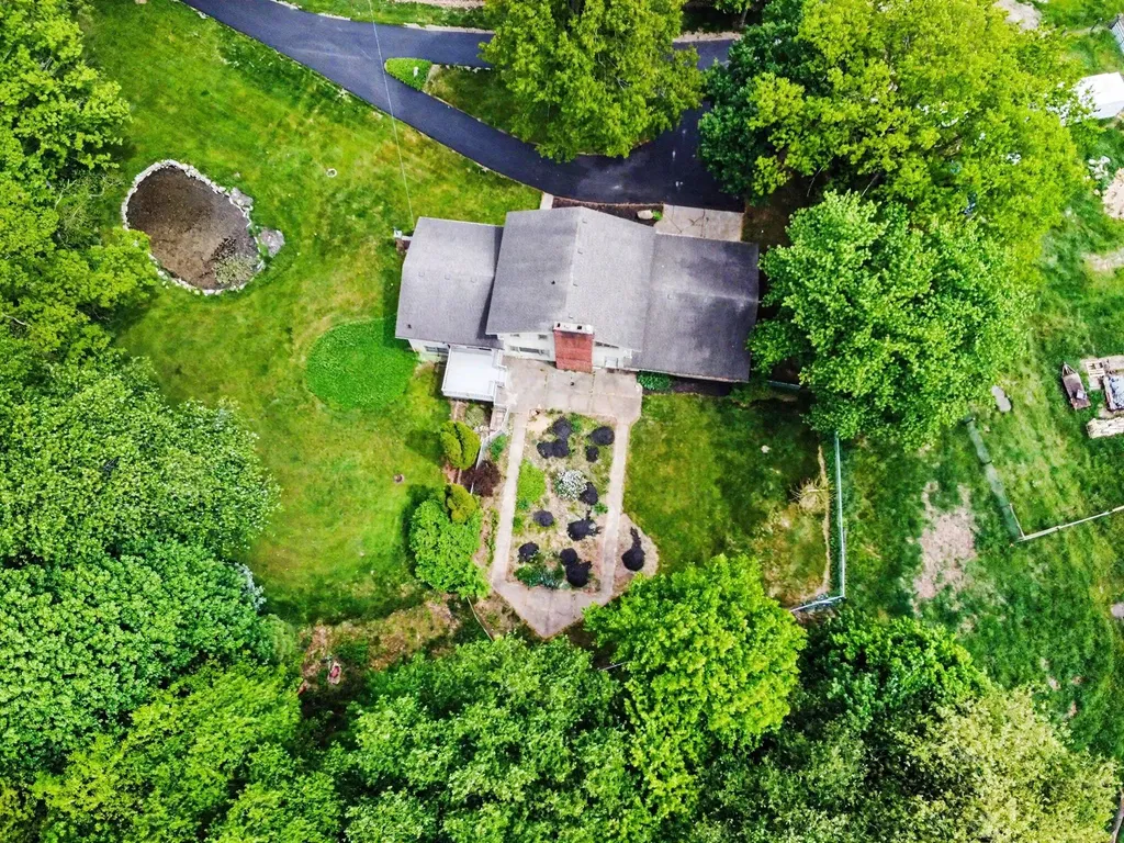 5269 Kenowa Avenue SW Georgetown Charter Township MI 49418