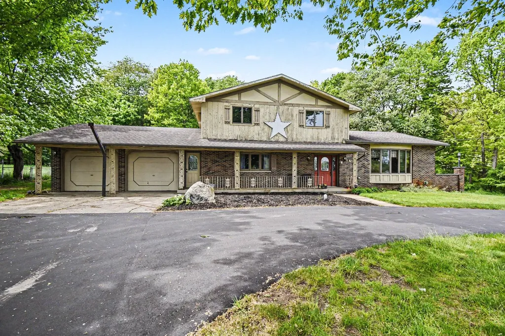 5269 Kenowa Avenue SW Georgetown Charter Township MI 49418