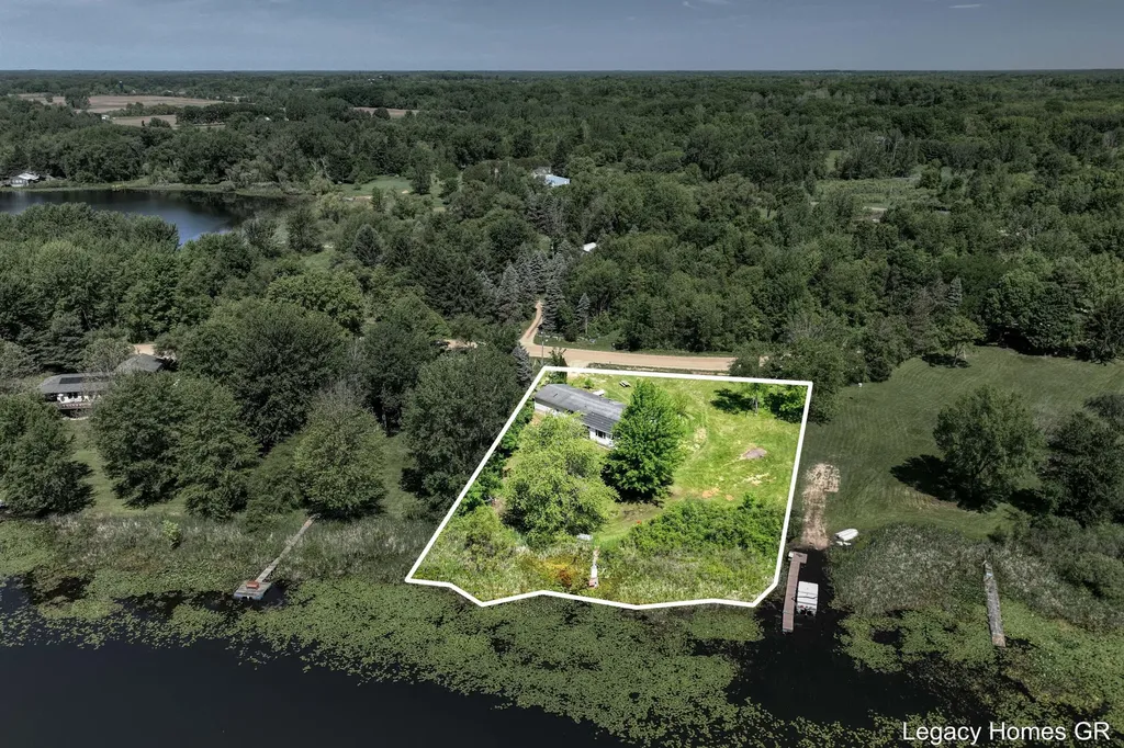 4621 Baker Road Bloomingdale Township MI 49055