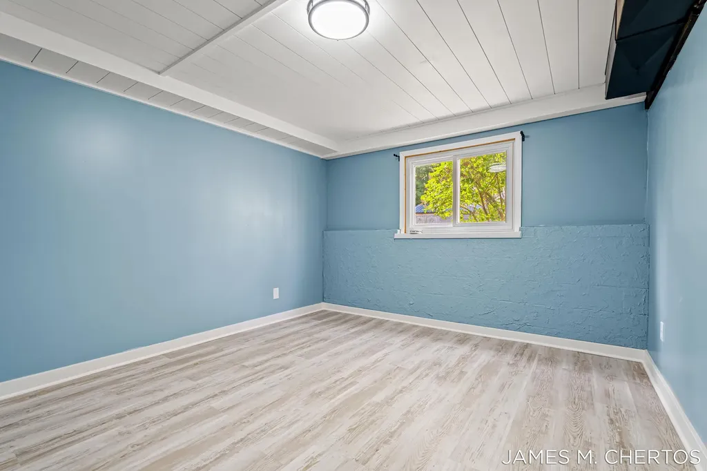 228 South Street Spring Lake Village MI 49456