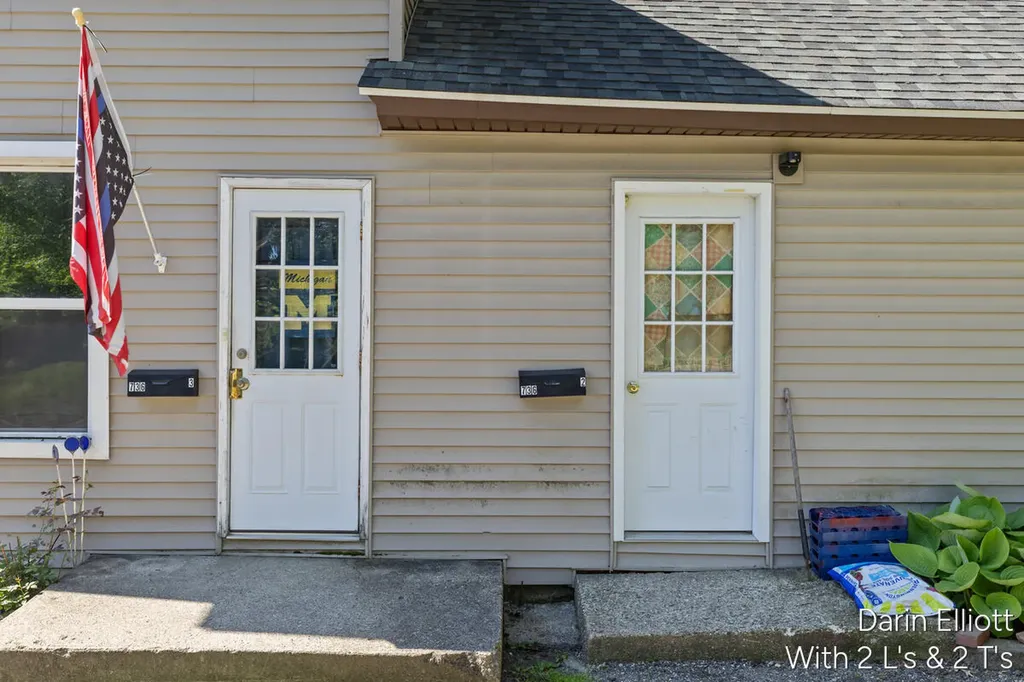 736 N Michigan Avenue Hastings City MI 49058
