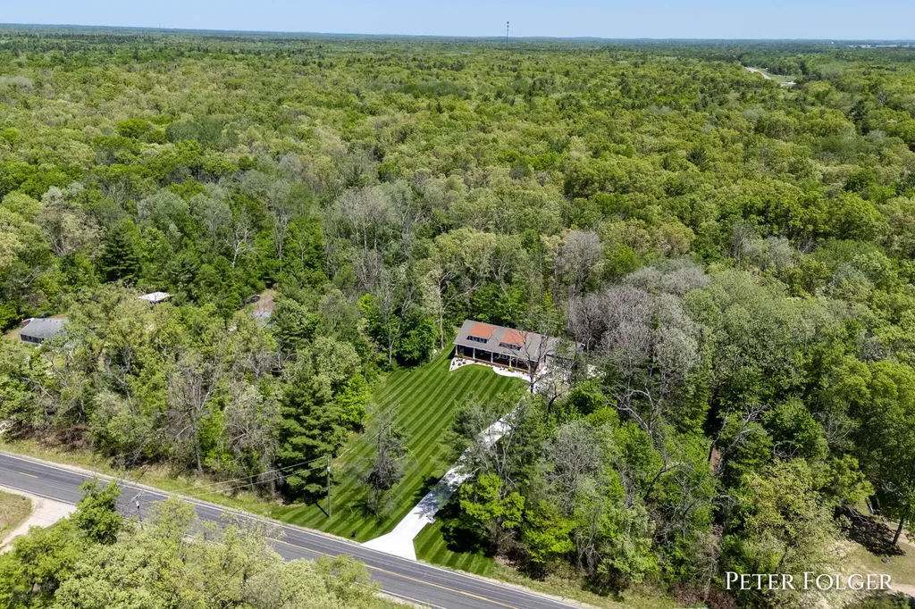 7092 Dagget Road Reynolds Township MI 49329