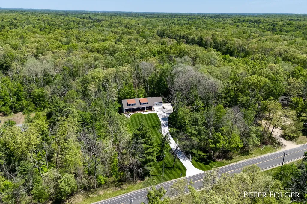 7092 Dagget Road Reynolds Township MI 49329