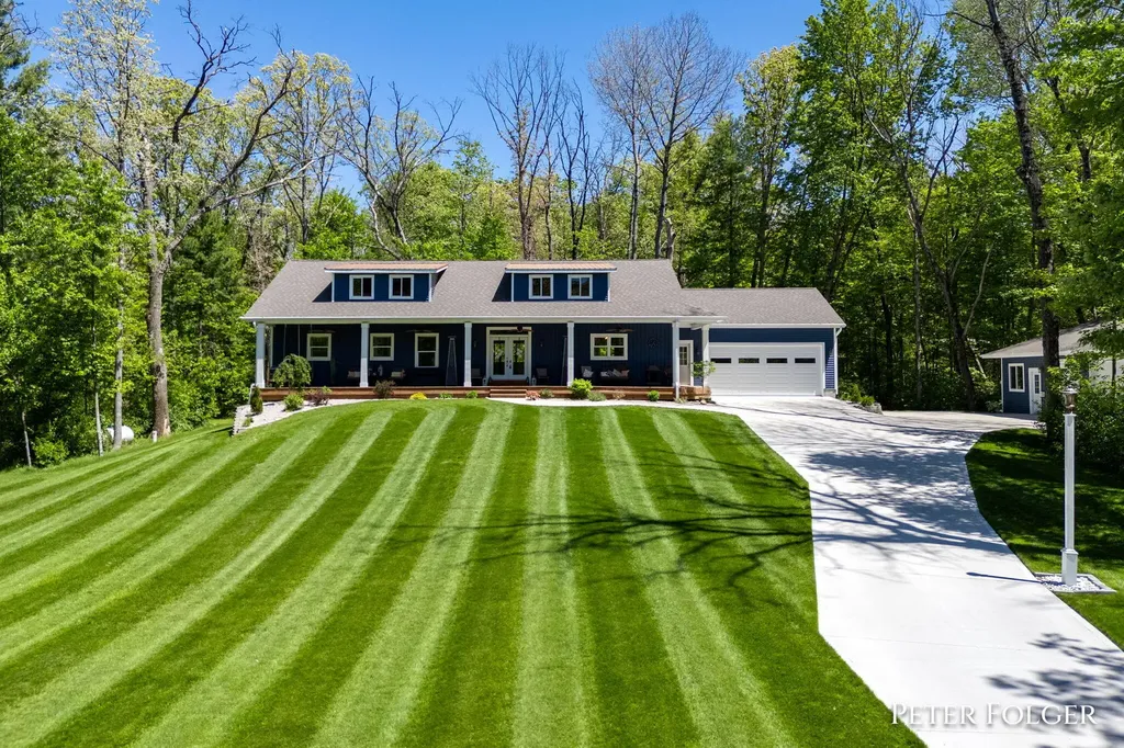 7092 Dagget Road Reynolds Township MI 49329