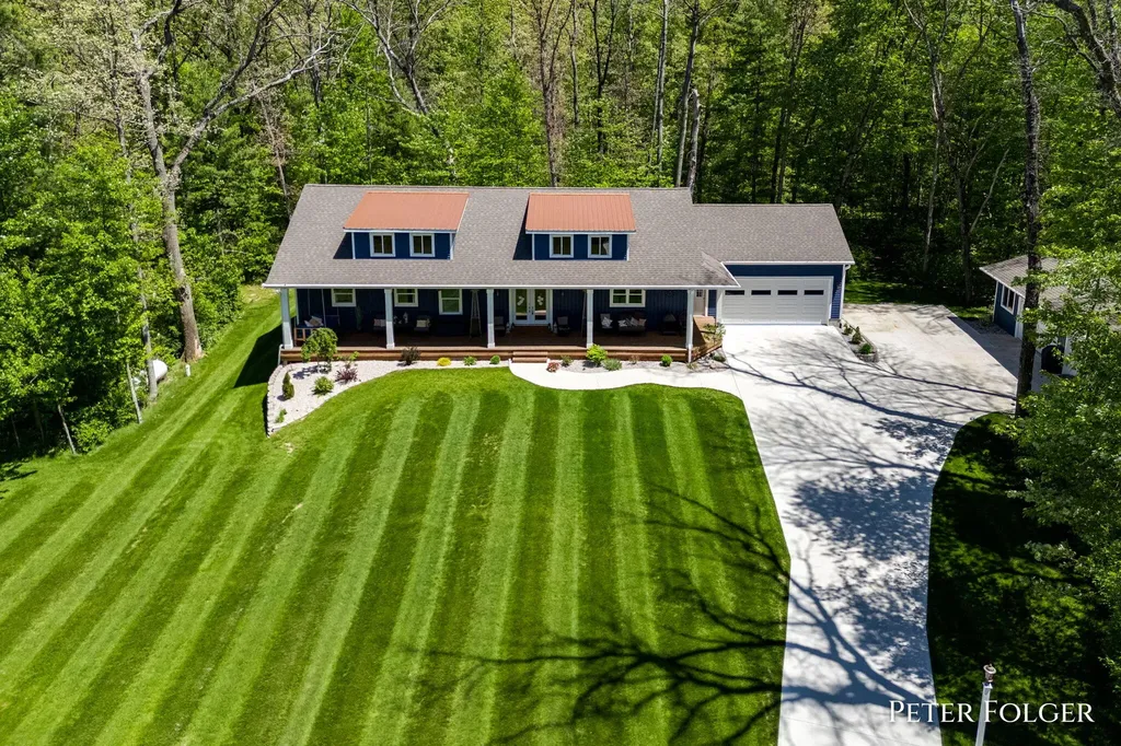 7092 Dagget Road Reynolds Township MI 49329