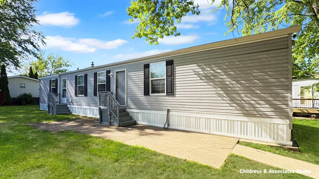 6593 Cobbler Court SE Caledonia Township MI 49316