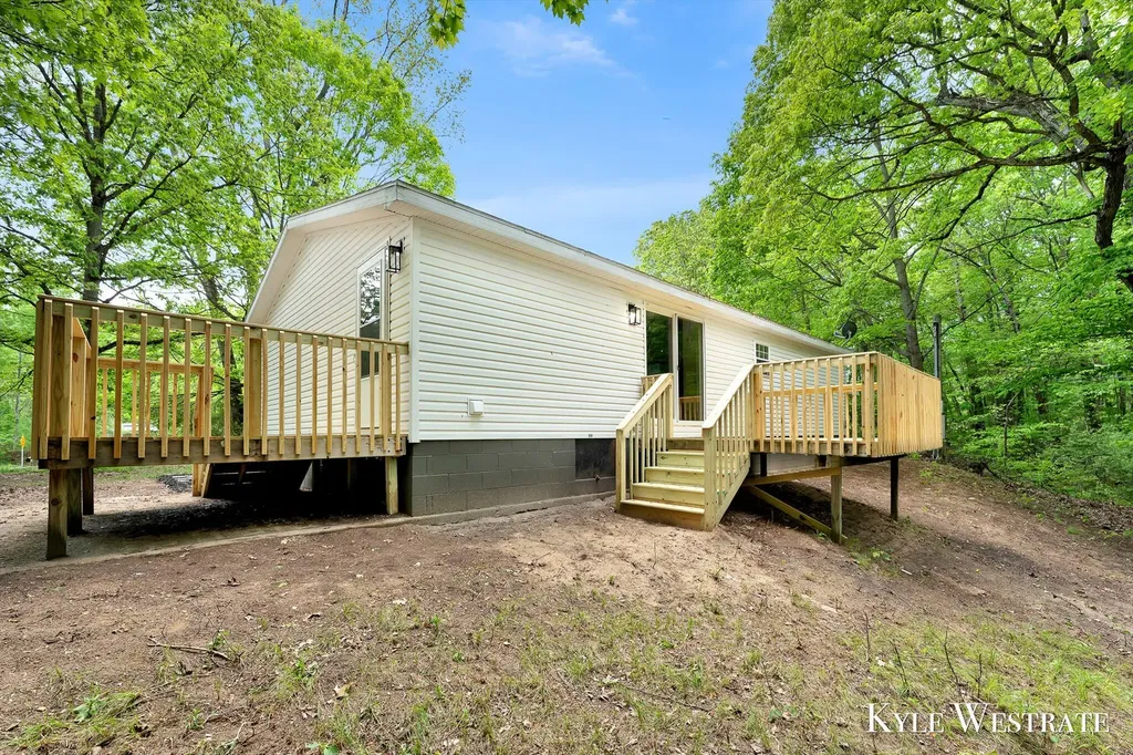 22866 Kendaville Road Pierson Township MI 49339