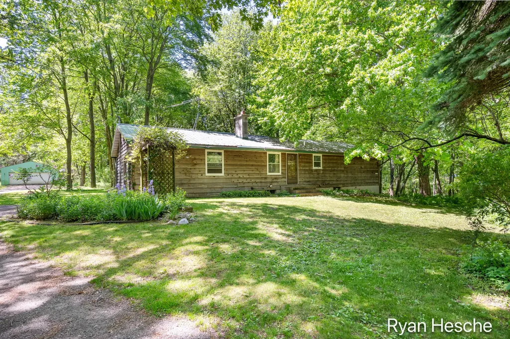 8775 Peck Lake Road Boston Township MI 48881