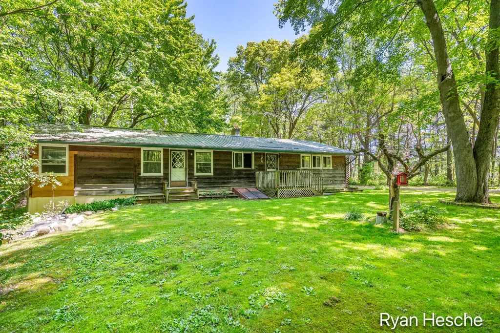 8775 Peck Lake Road Boston Township MI 48881