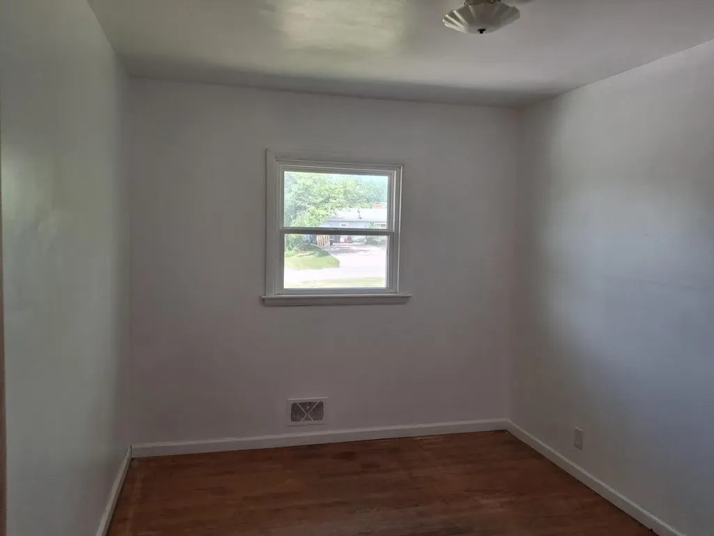 2716 Ridgemoor Drive SE Grand Rapids City MI 49512