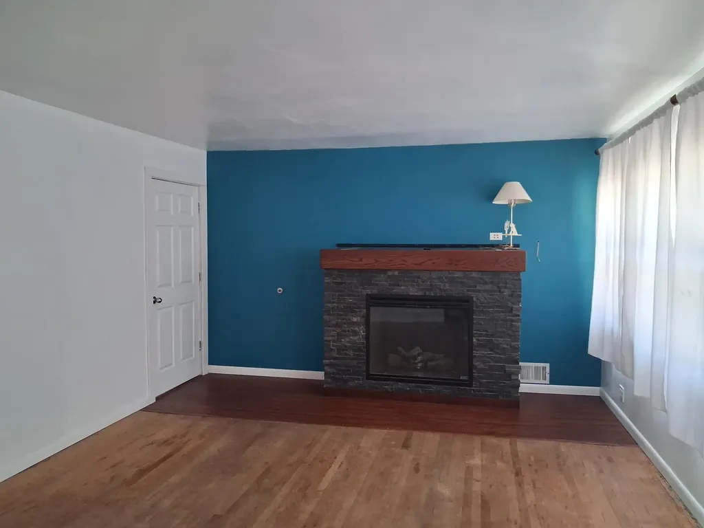 2716 Ridgemoor Drive SE Grand Rapids City MI 49512