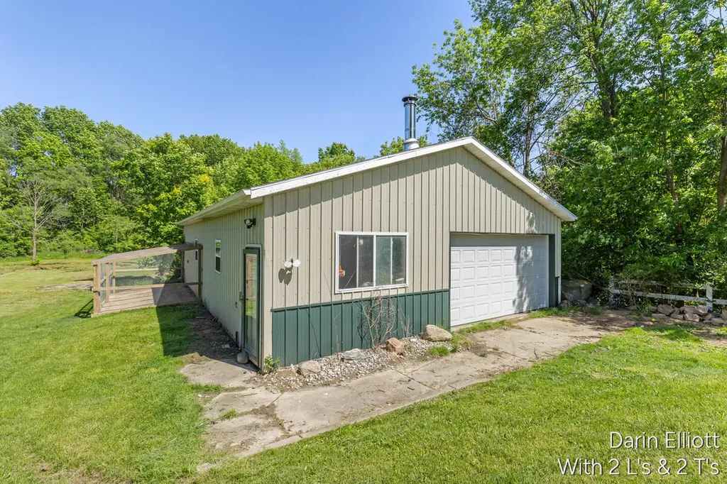 5189 Crooked Crk Road Berlin Township MI 48881