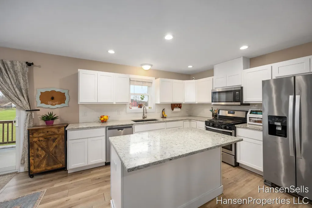 5326 North Point Drive Pierson Township MI 49339