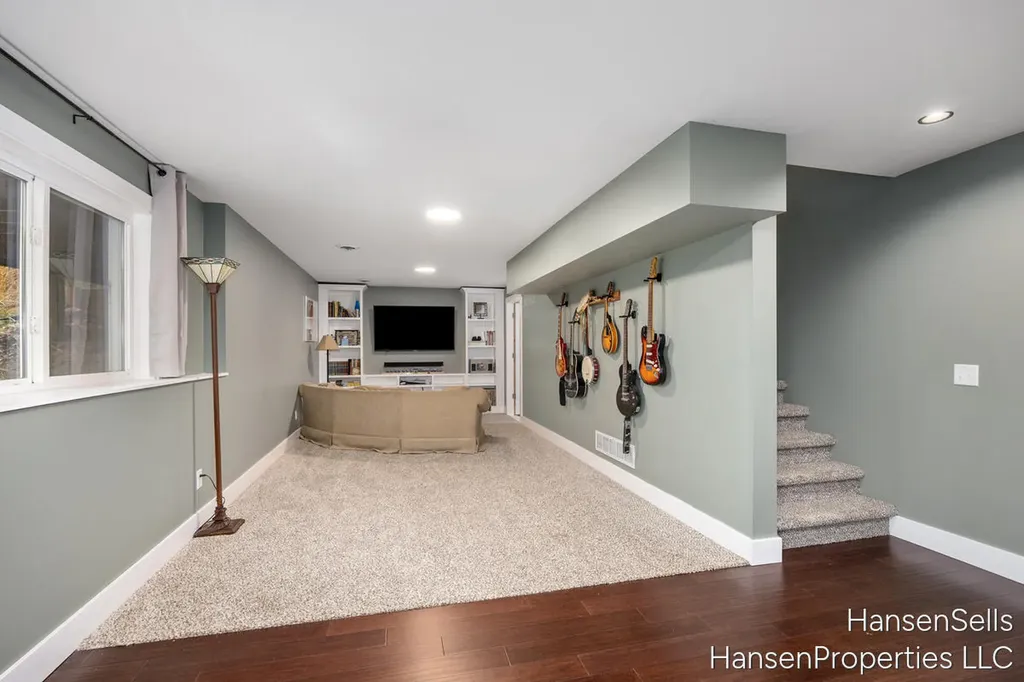 5326 North Point Drive Pierson Township MI 49339