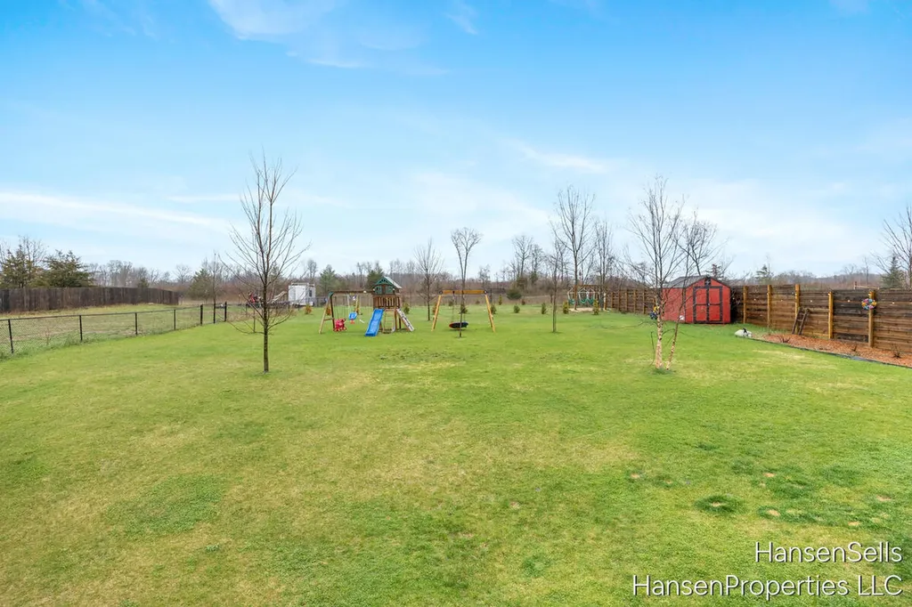 5326 North Point Drive Pierson Township MI 49339