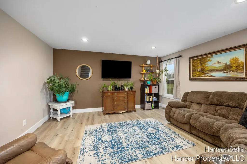 5326 North Point Drive Pierson Township MI 49339