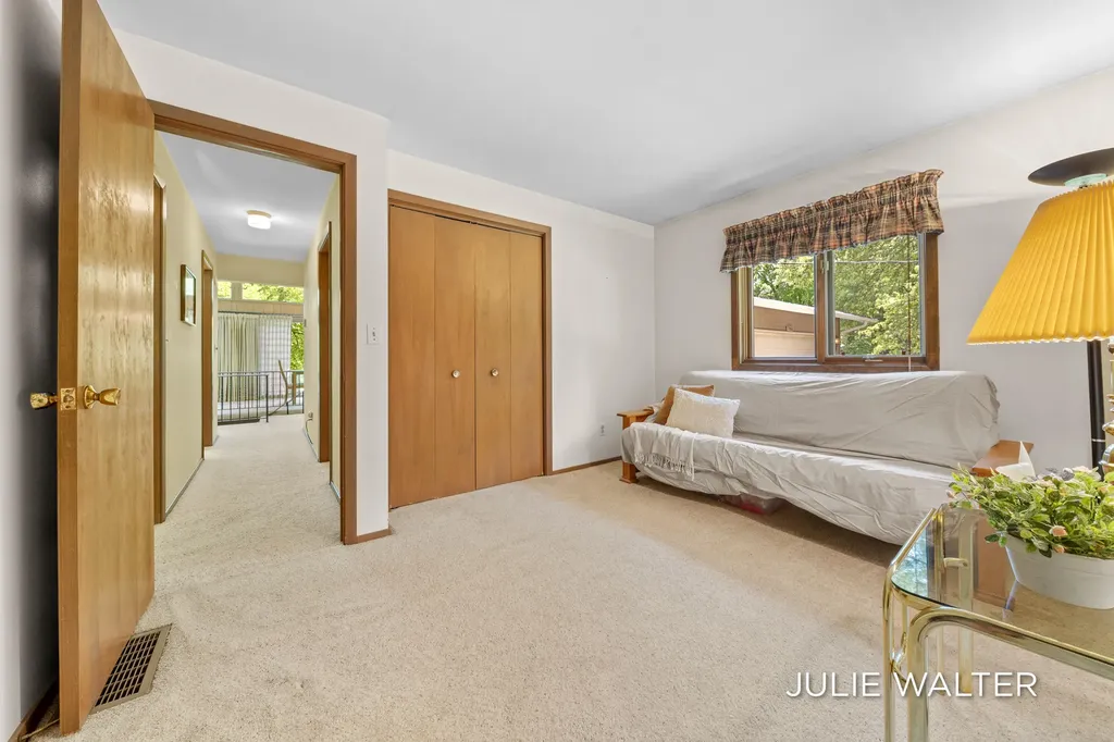 7166 Thornapple River Drive SE Caledonia Township MI 49316