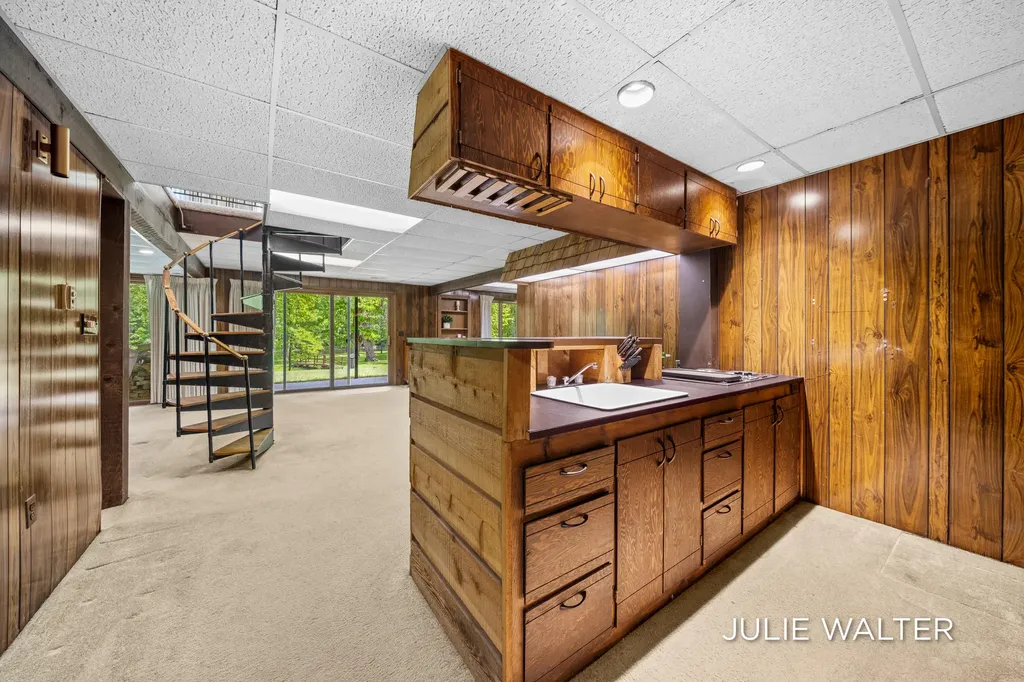 7166 Thornapple River Drive SE Caledonia Township MI 49316