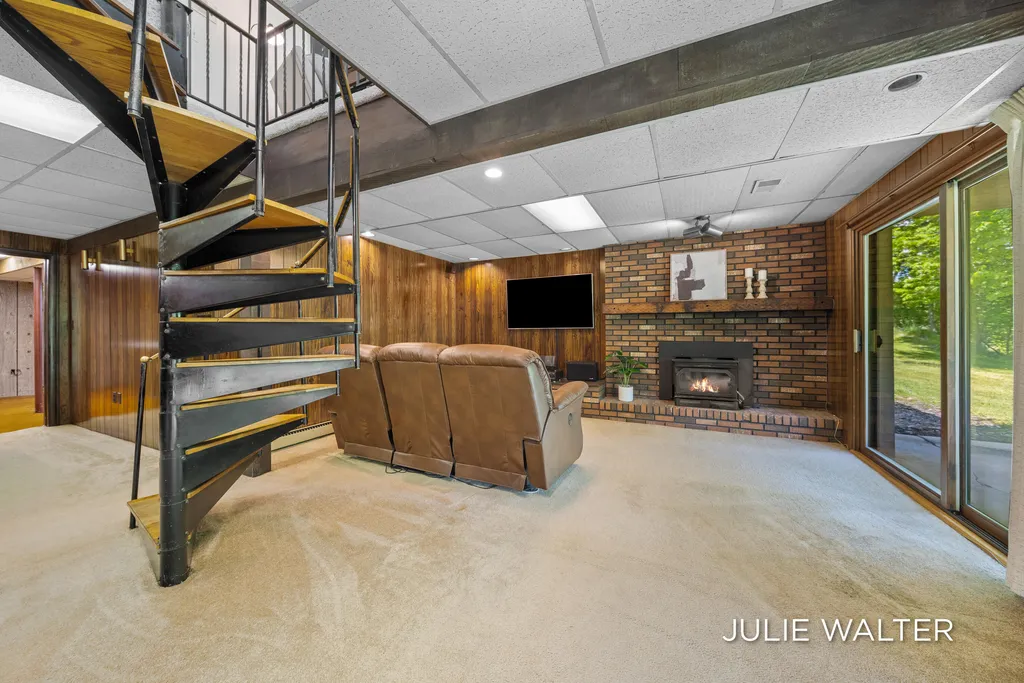 7166 Thornapple River Drive SE Caledonia Township MI 49316