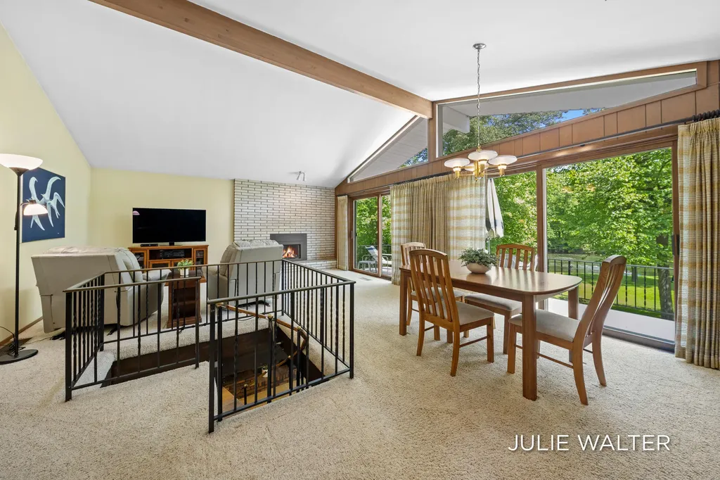 7166 Thornapple River Drive SE Caledonia Township MI 49316