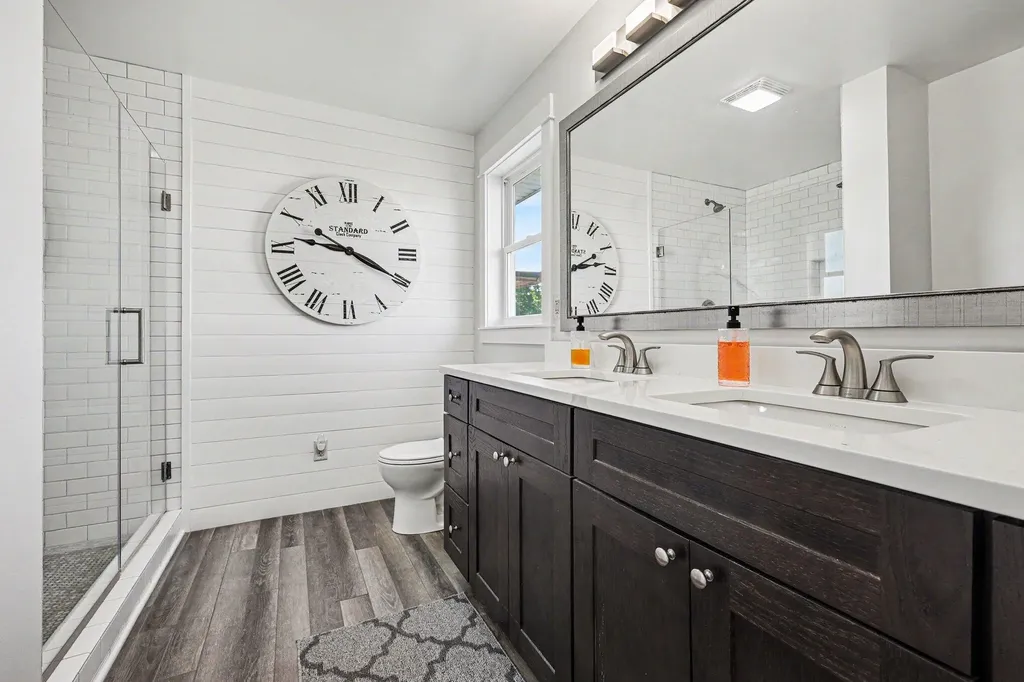2030 137th Avenue Dorr Township MI 49323
