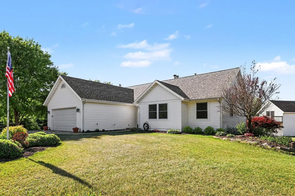 2030 137th Avenue Dorr Township MI 49323