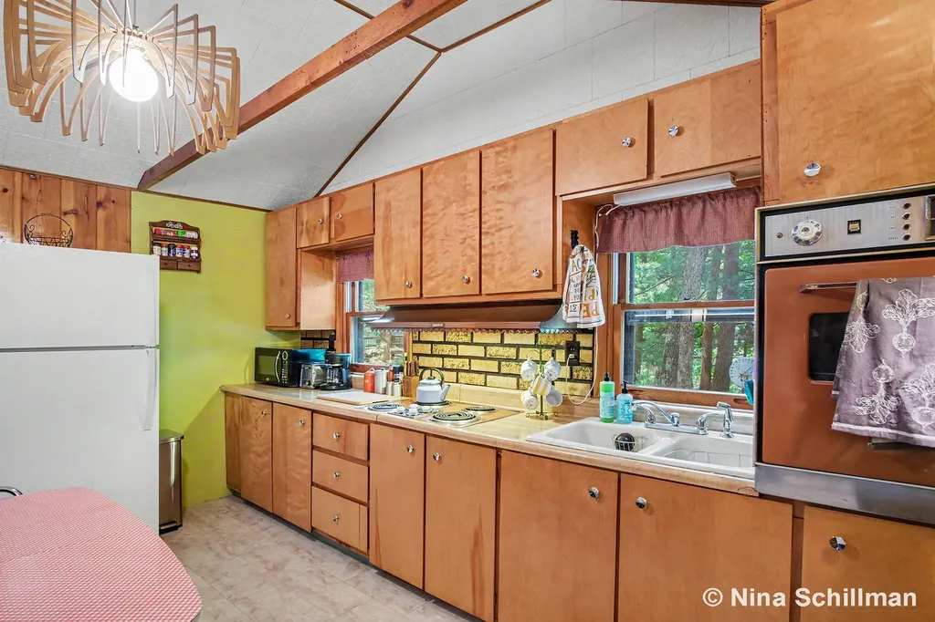 4701 S Spruce Avenue Everett Township MI 49349