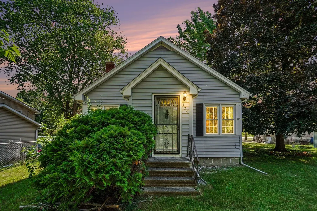 128 Kimball Avenue Emmett Charter Township MI 49014