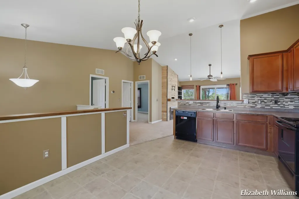 6457 Kodiak Drive SE Bowne Township MI 49302