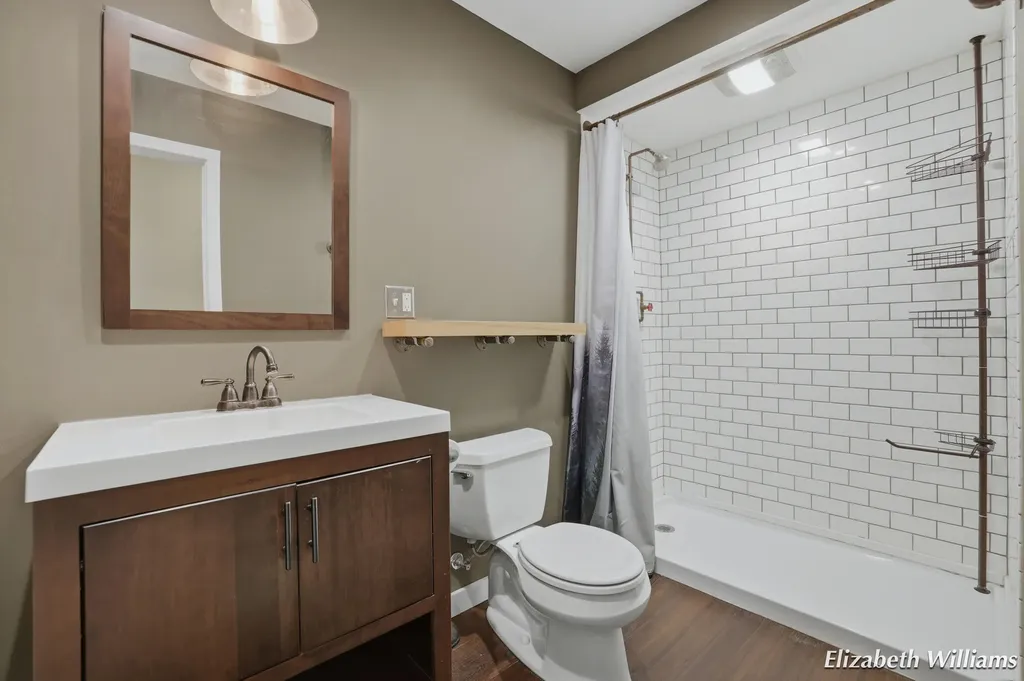 6457 Kodiak Drive SE Bowne Township MI 49302