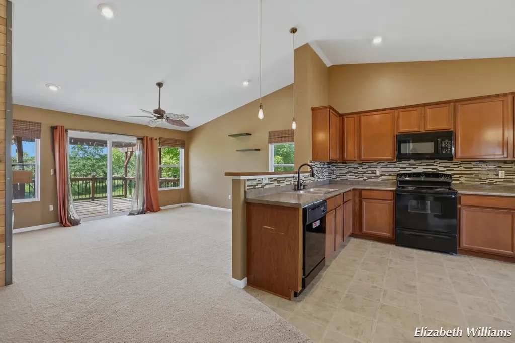 6457 Kodiak Drive SE Bowne Township MI 49302