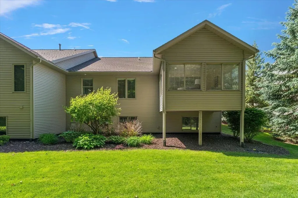 4961 Barnsley Drive Blendon Township MI 49426