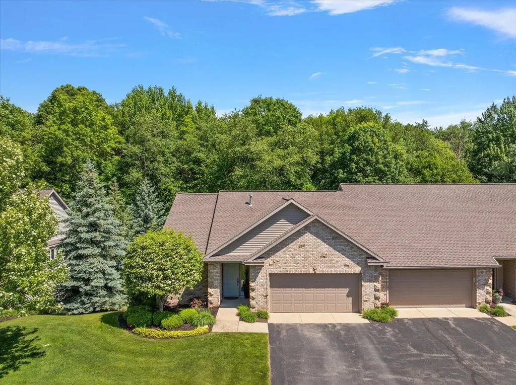 4961 Barnsley Drive Blendon Township MI 49426