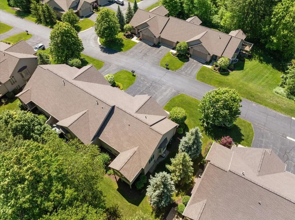 4961 Barnsley Drive Blendon Township MI 49426